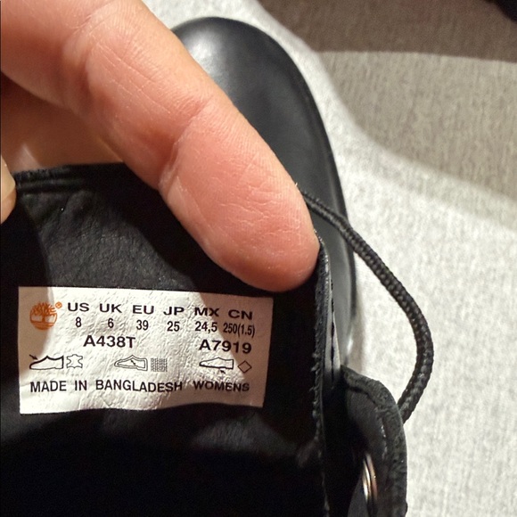 Women’s timberland lace up boots - Picture 6 of 11